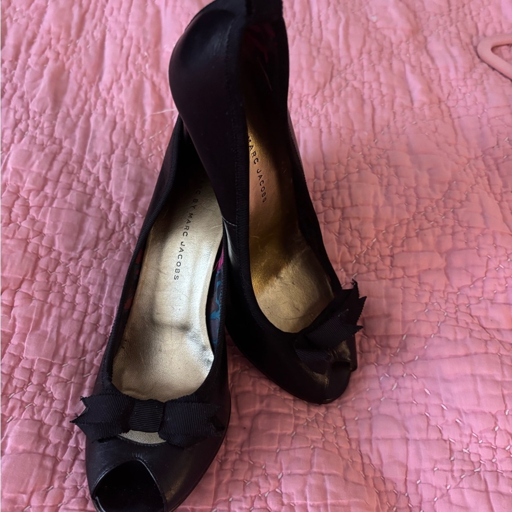 Marc Jacobs Black Peep Toe Heels
